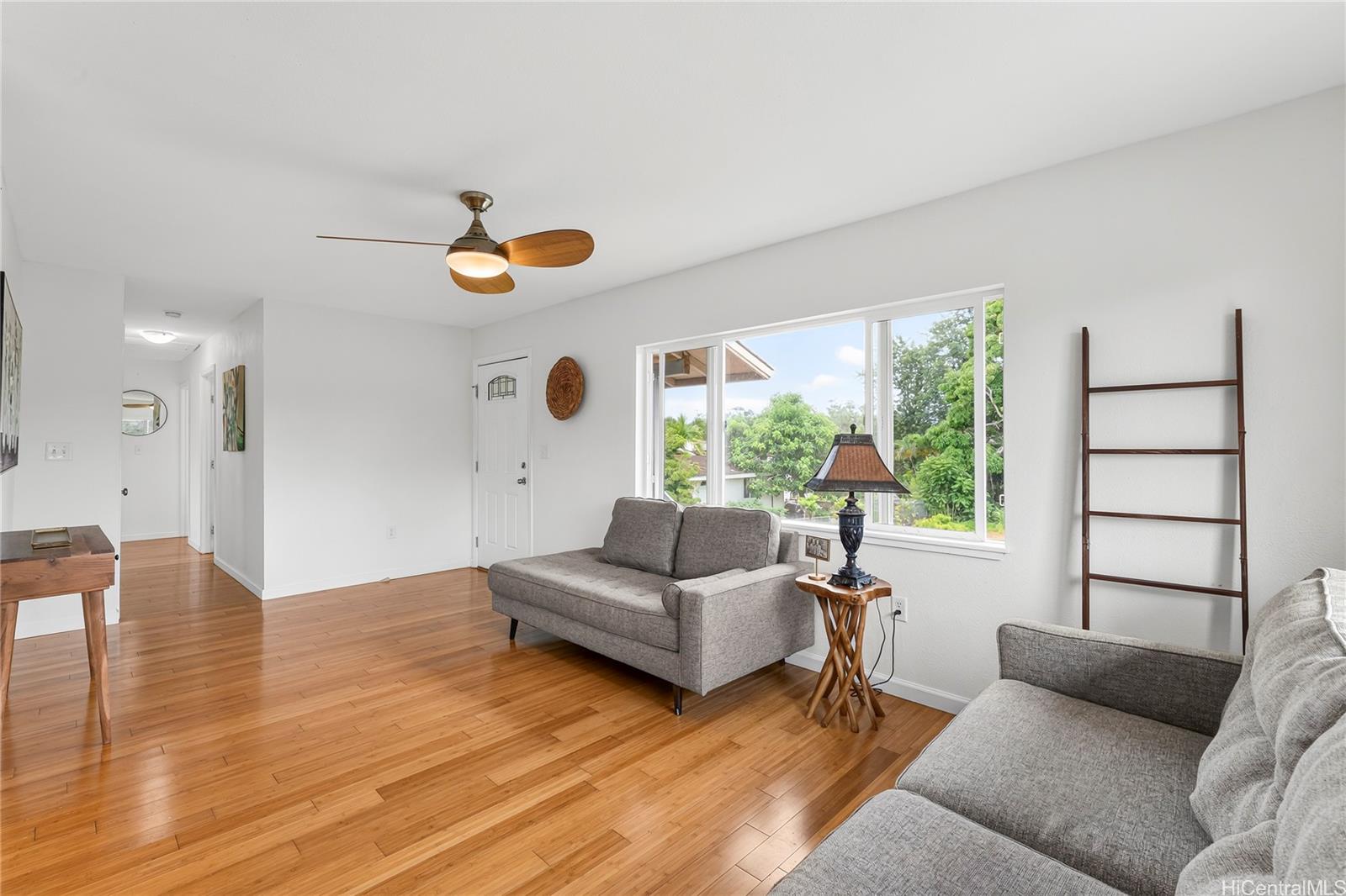 371 Mala Street