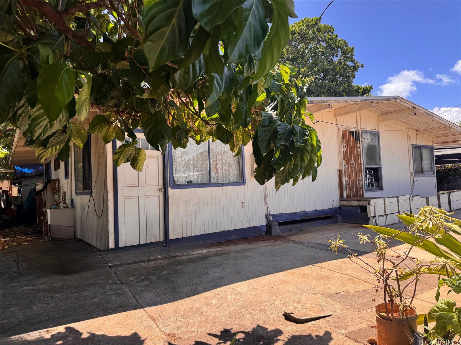 94-125 Pahu Street  Unit 7