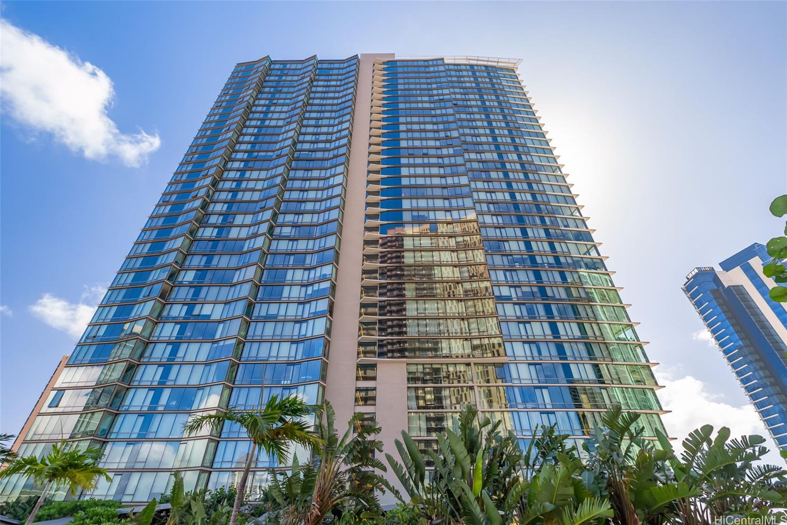 1001 Queen Street  Unit 2904