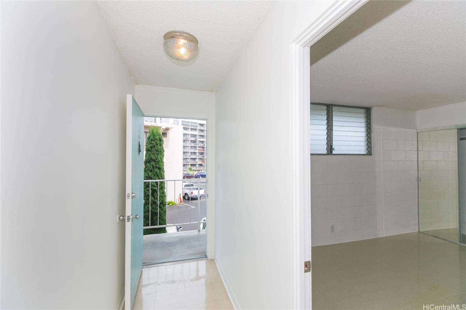 2873 S King Street  Unit 203