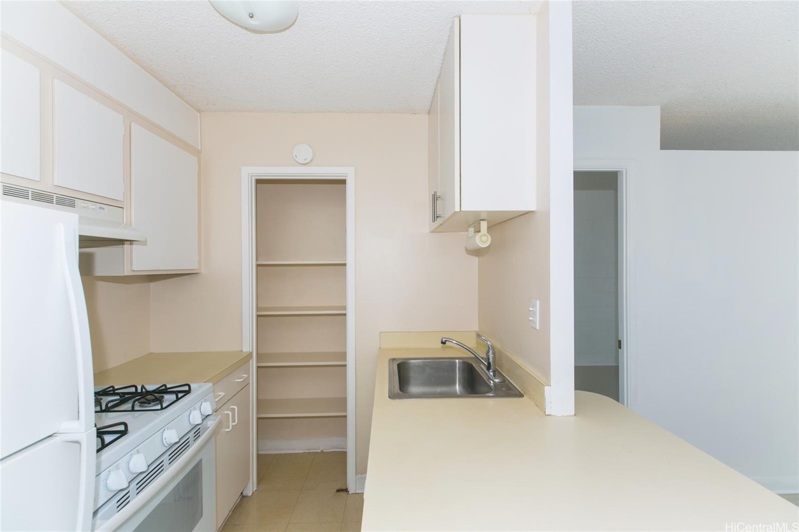2873 S King Street  Unit 203