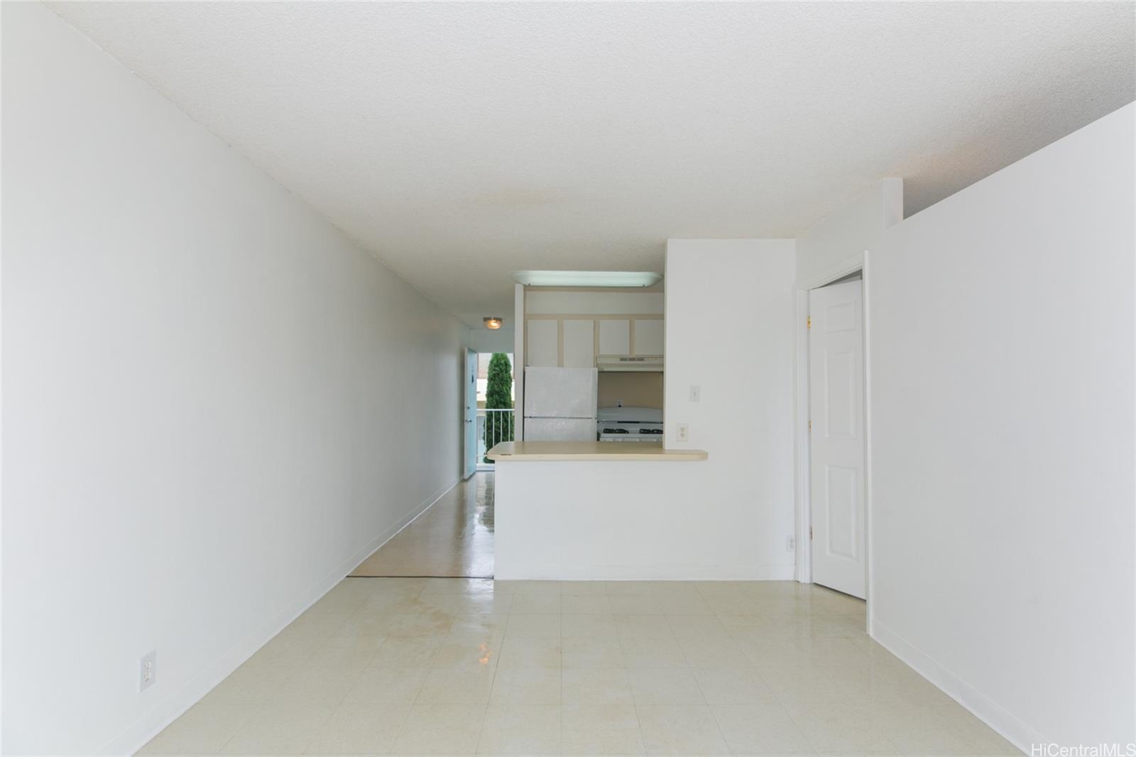 2873 S King Street  Unit 203