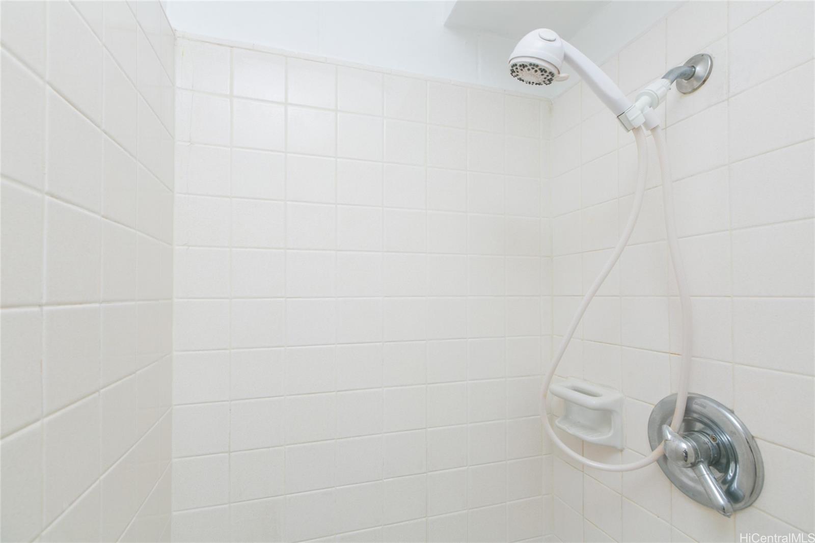 2873 S King Street  Unit 203