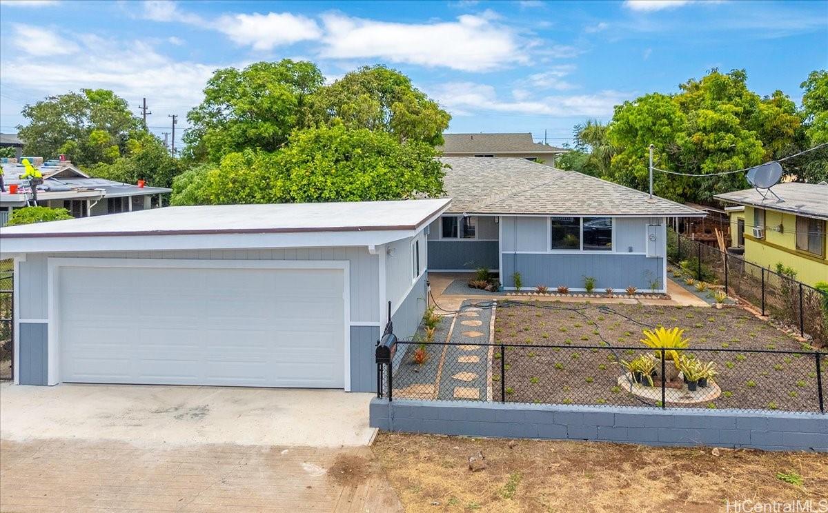 87-879 Waapuhi Street