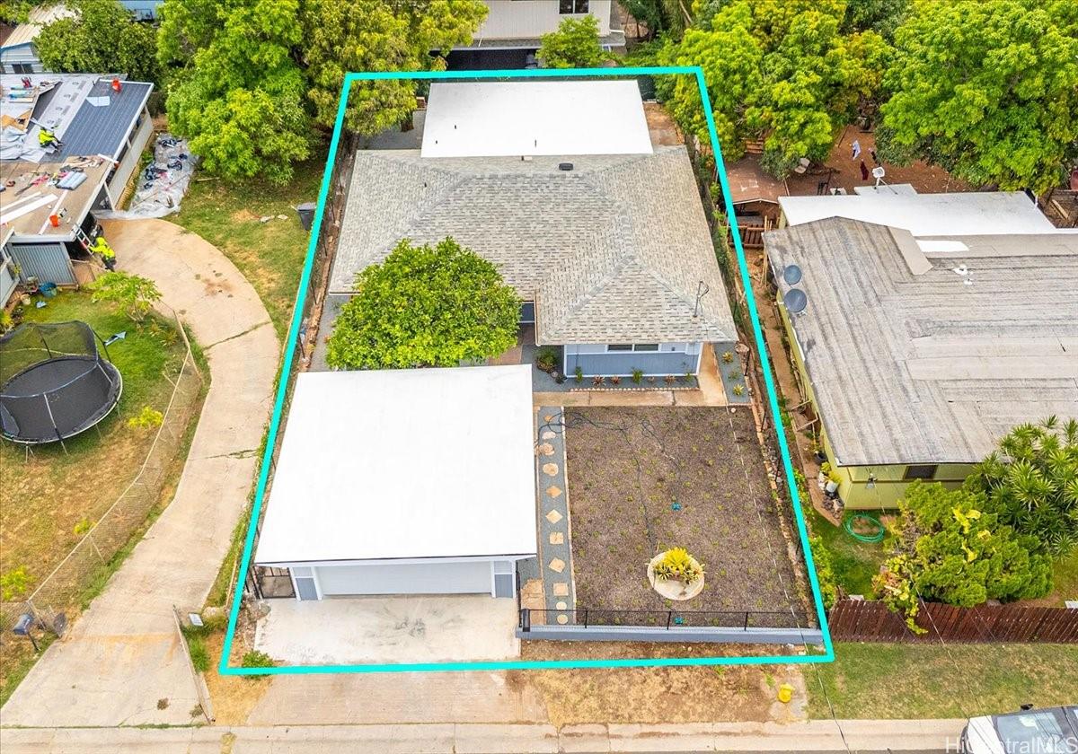 87-879 Waapuhi Street