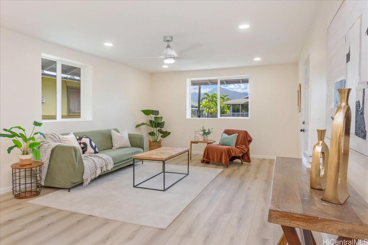 87-879 Waapuhi Street