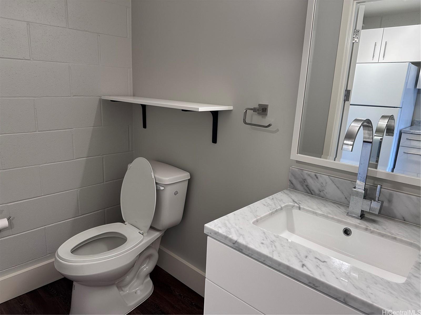 803 Waimanu Street  Unit 109