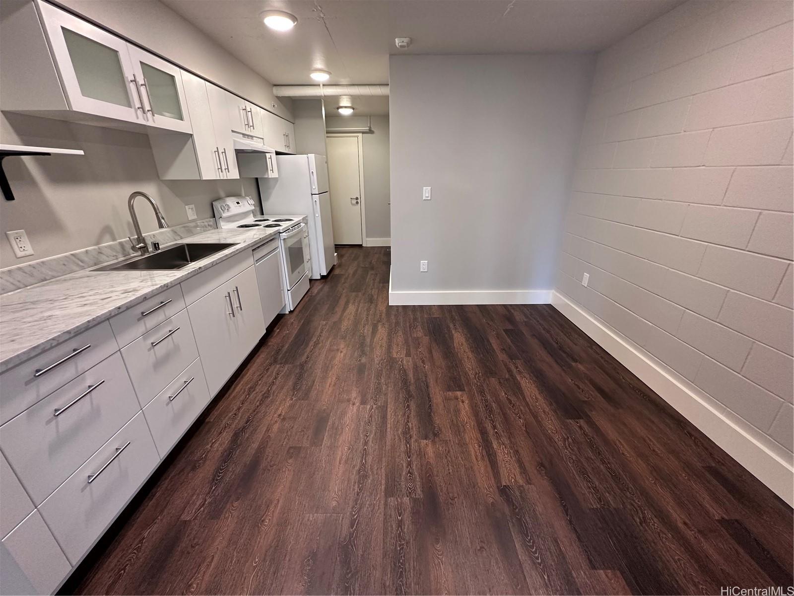 803 Waimanu Street  Unit 407