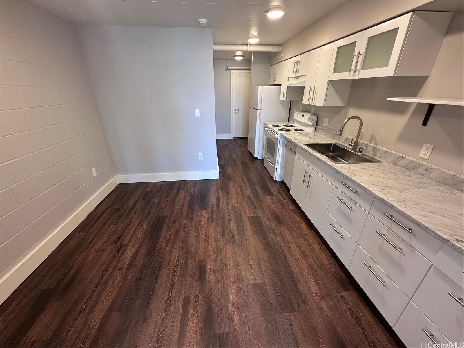 803 Waimanu Street  Unit 423