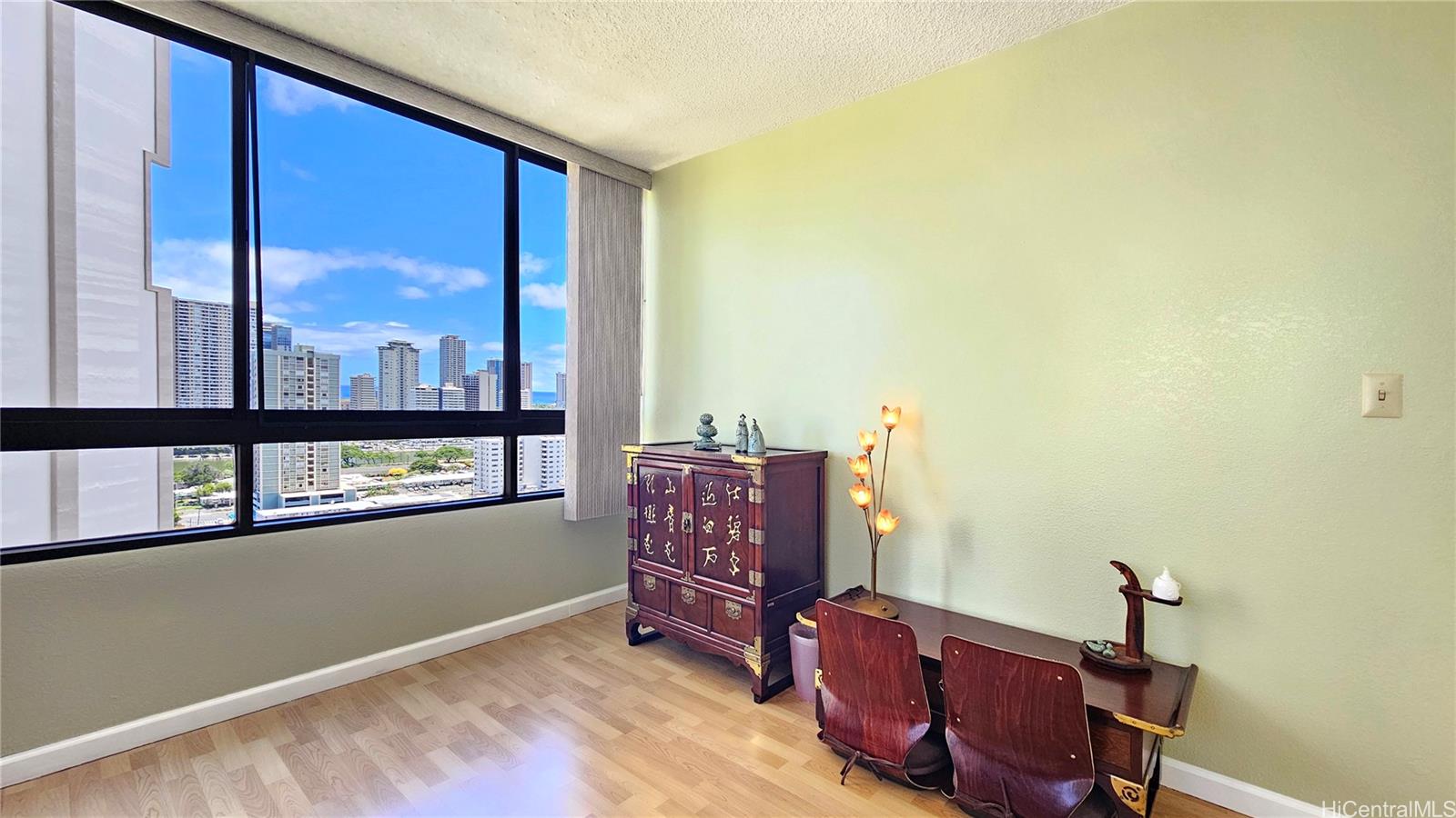 2499 Kapiolani Boulevard  Unit 2109
