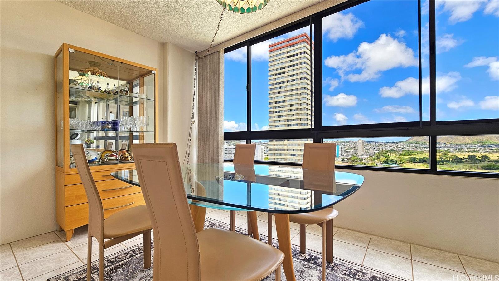 2499 Kapiolani Boulevard  Unit 2109