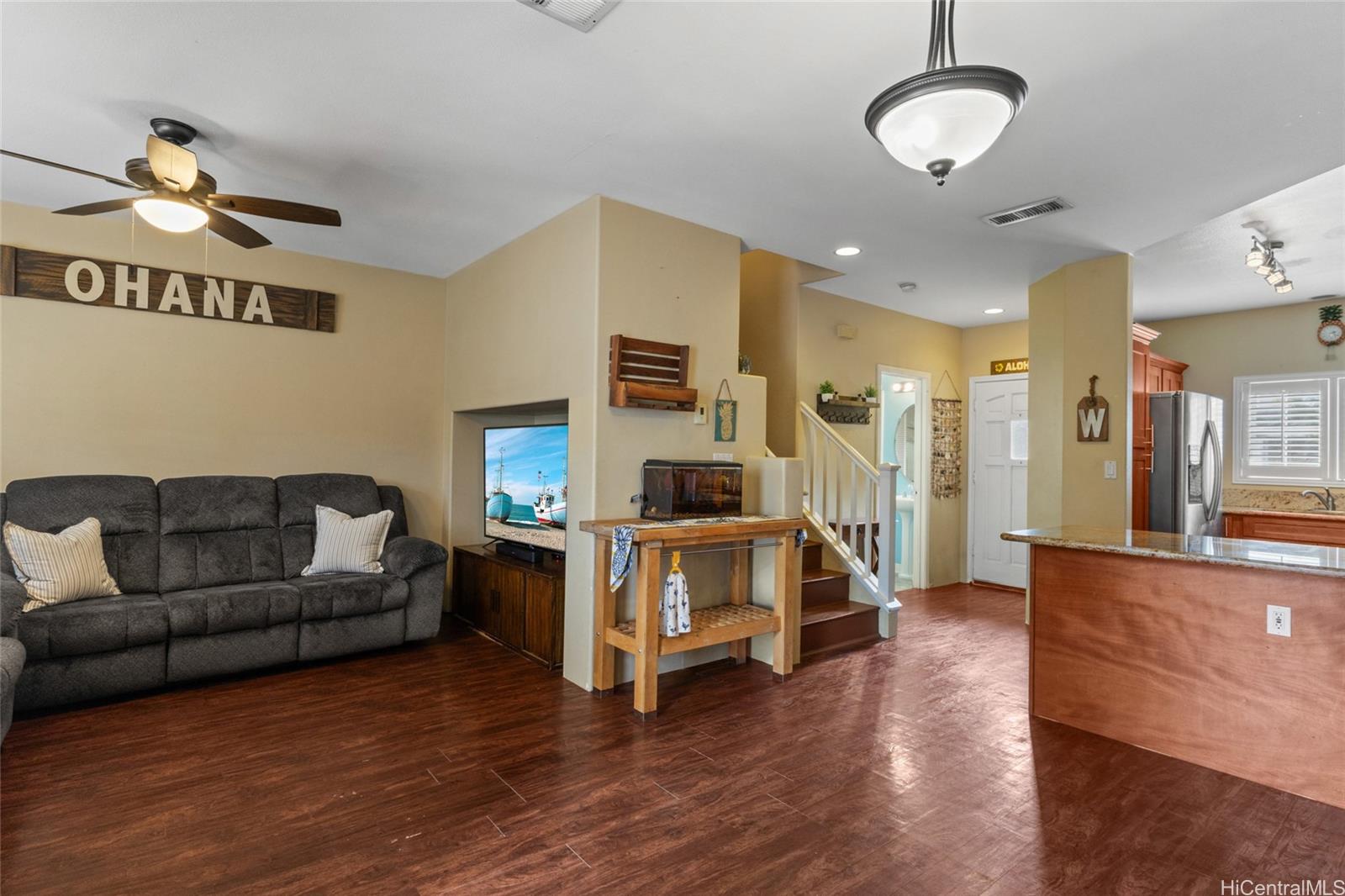 91-1051 Kaileolea Drive  Unit 2B2