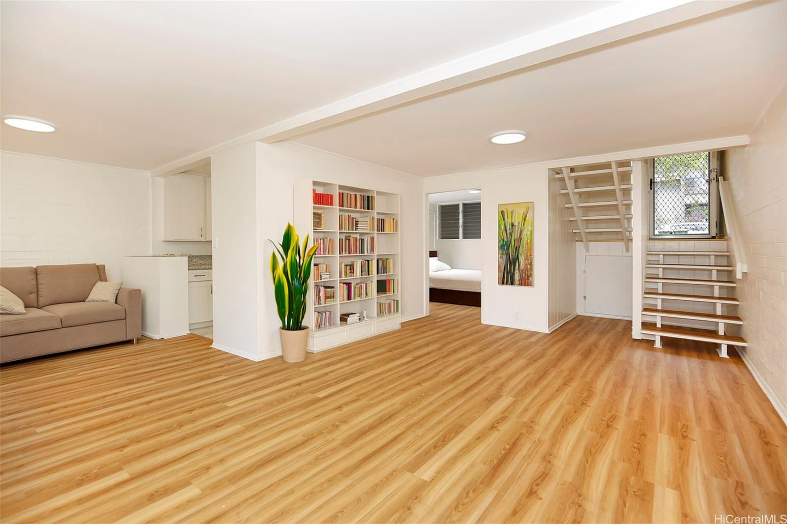 331 Kawaihae Street  Unit A