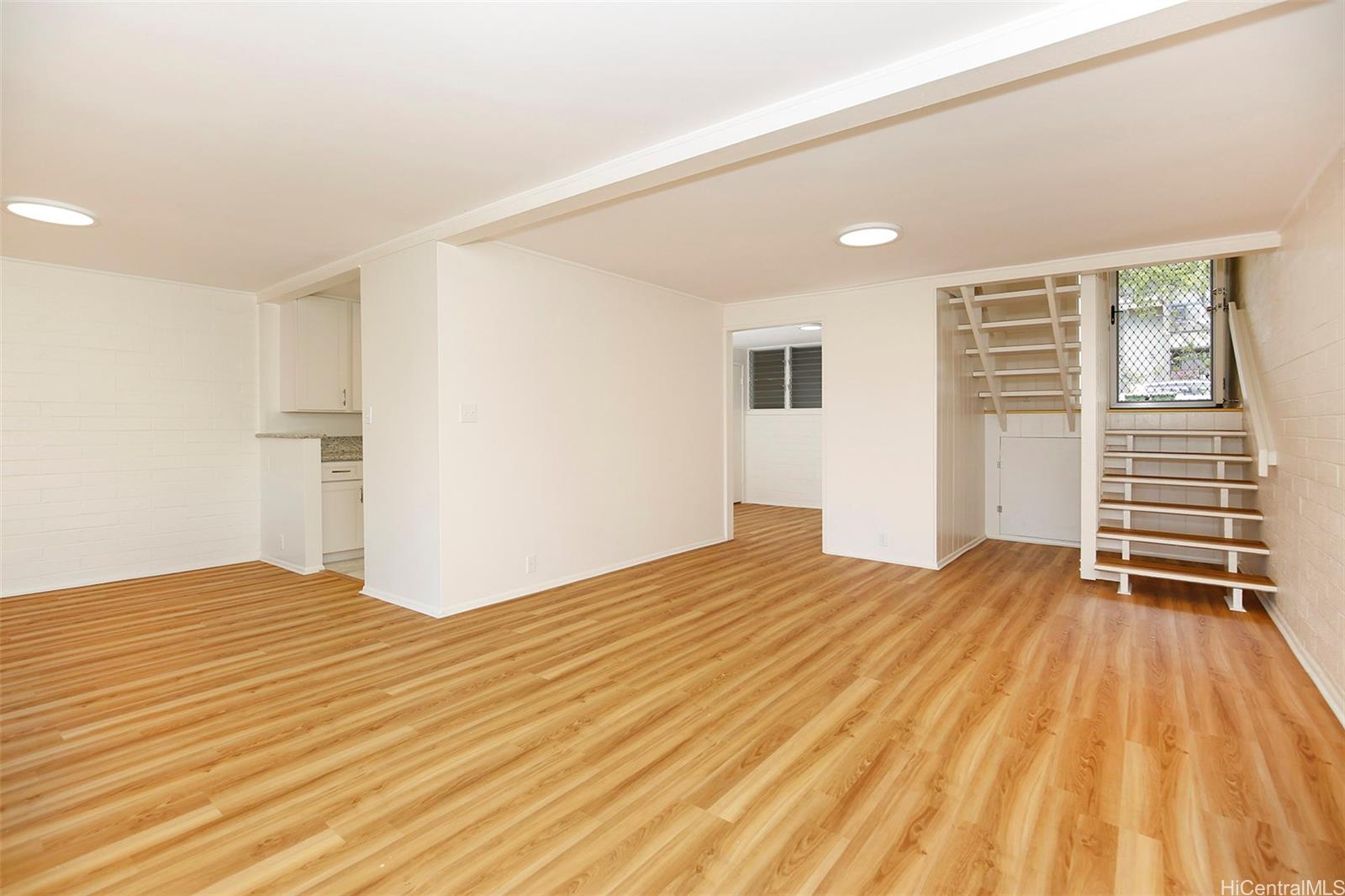 331 Kawaihae Street  Unit A