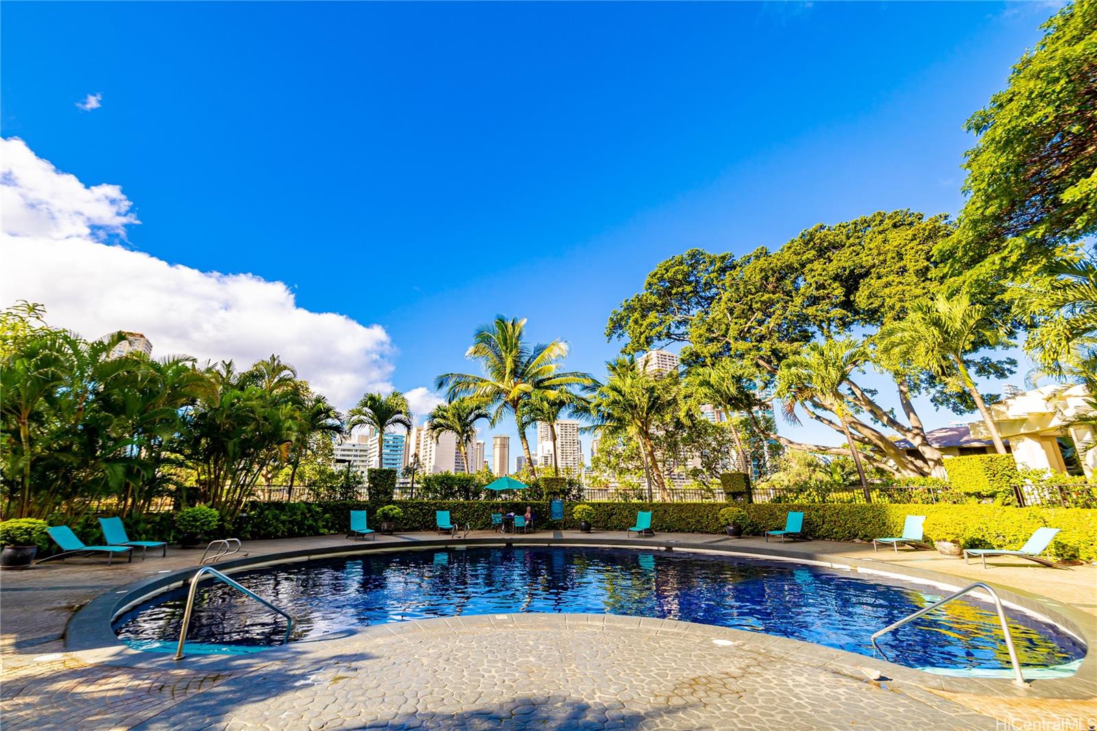 2333 Kapiolani Boulevard  Unit 2710