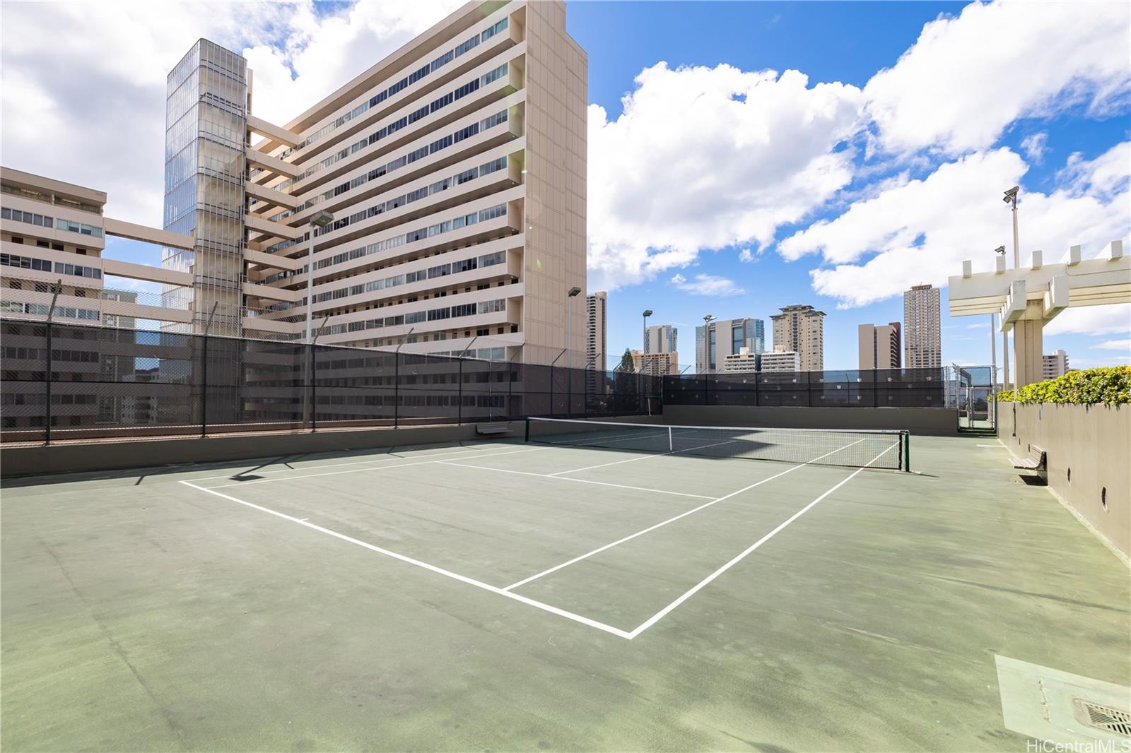 2333 Kapiolani Boulevard  Unit 2710