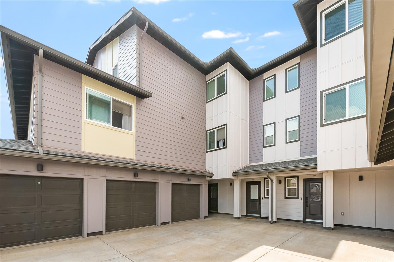 91-4099 Hikuono Street  Unit 1706