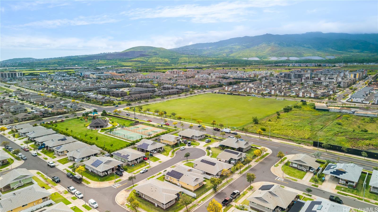 91-4099 Hikuono Street  Unit 1706