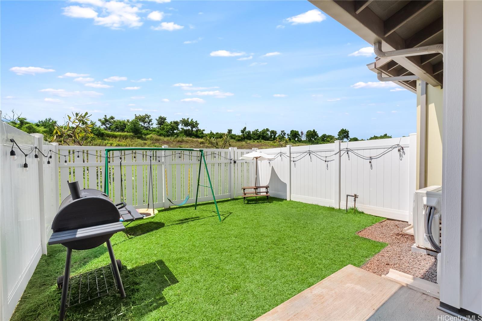 91-4099 Hikuono Street  Unit 1706