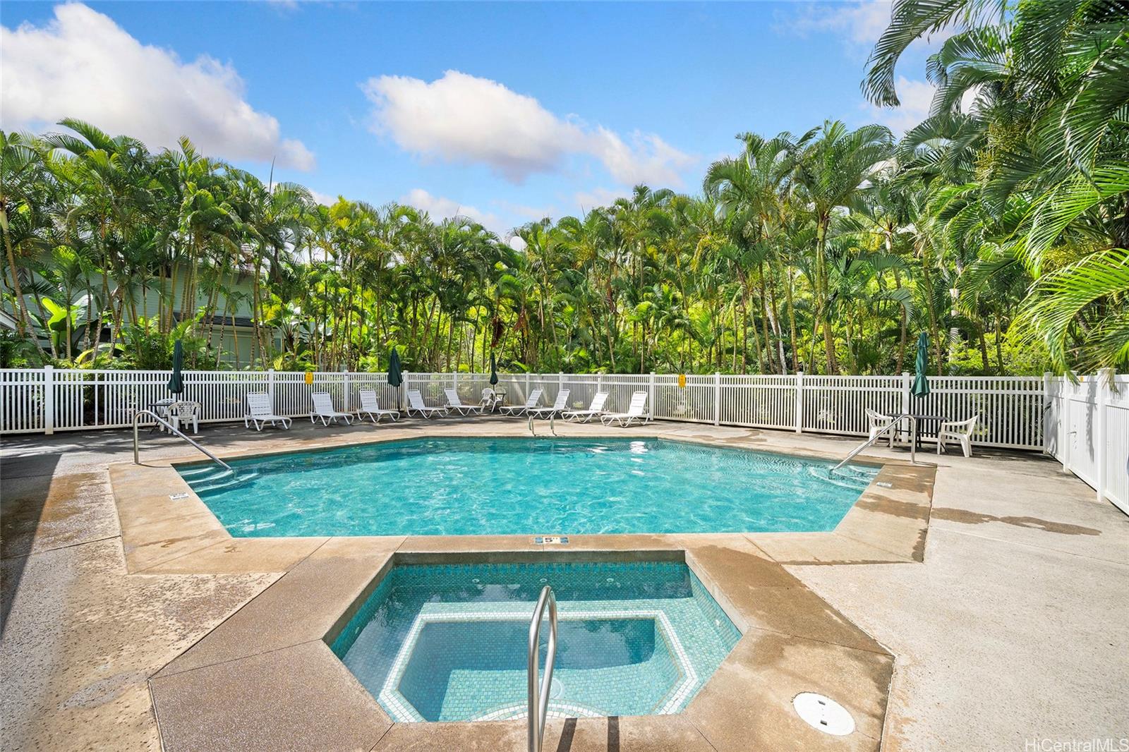 95-656 Wikao Street  Unit H104