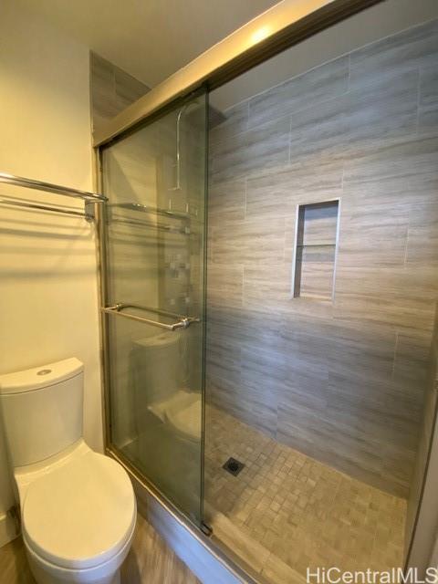 Photo 7 of 21