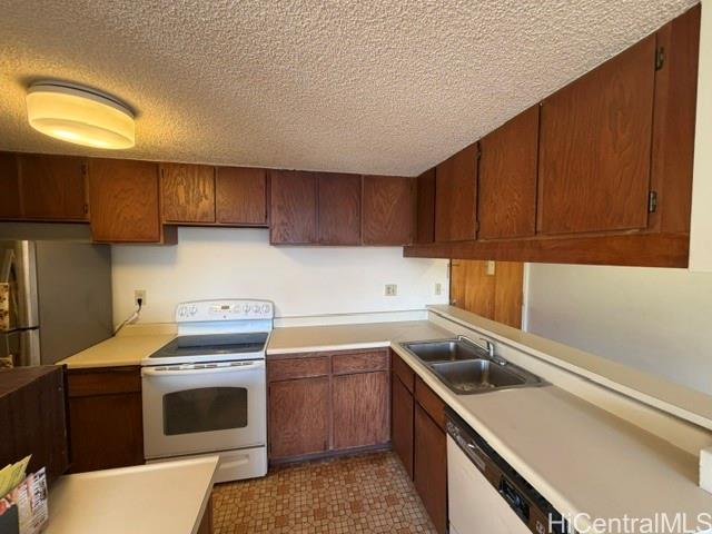 2724 Kahoaloha Lane  Unit 2401
