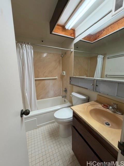 2724 Kahoaloha Lane  Unit 2401