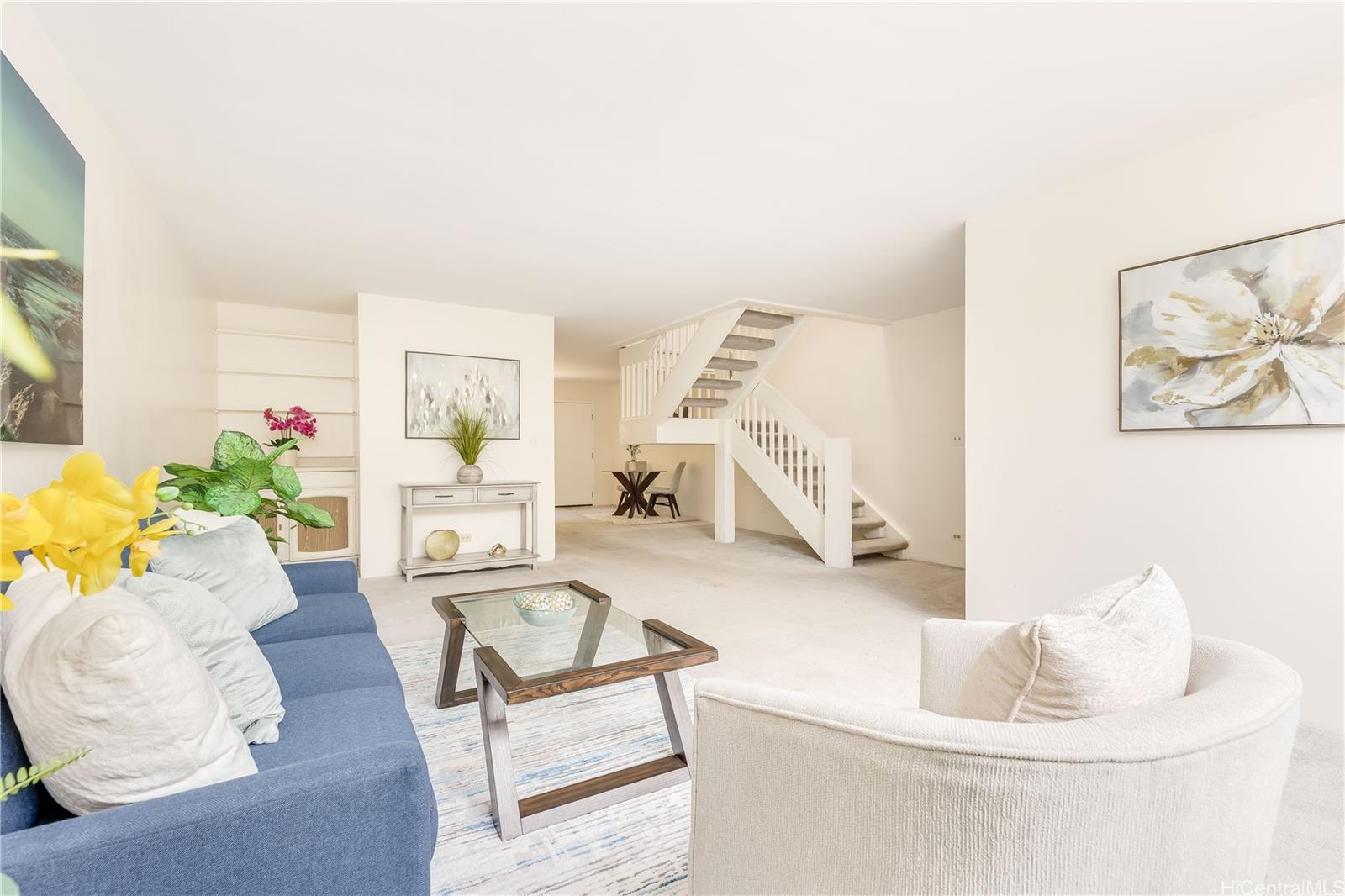 300 Kawaihae Street 300E