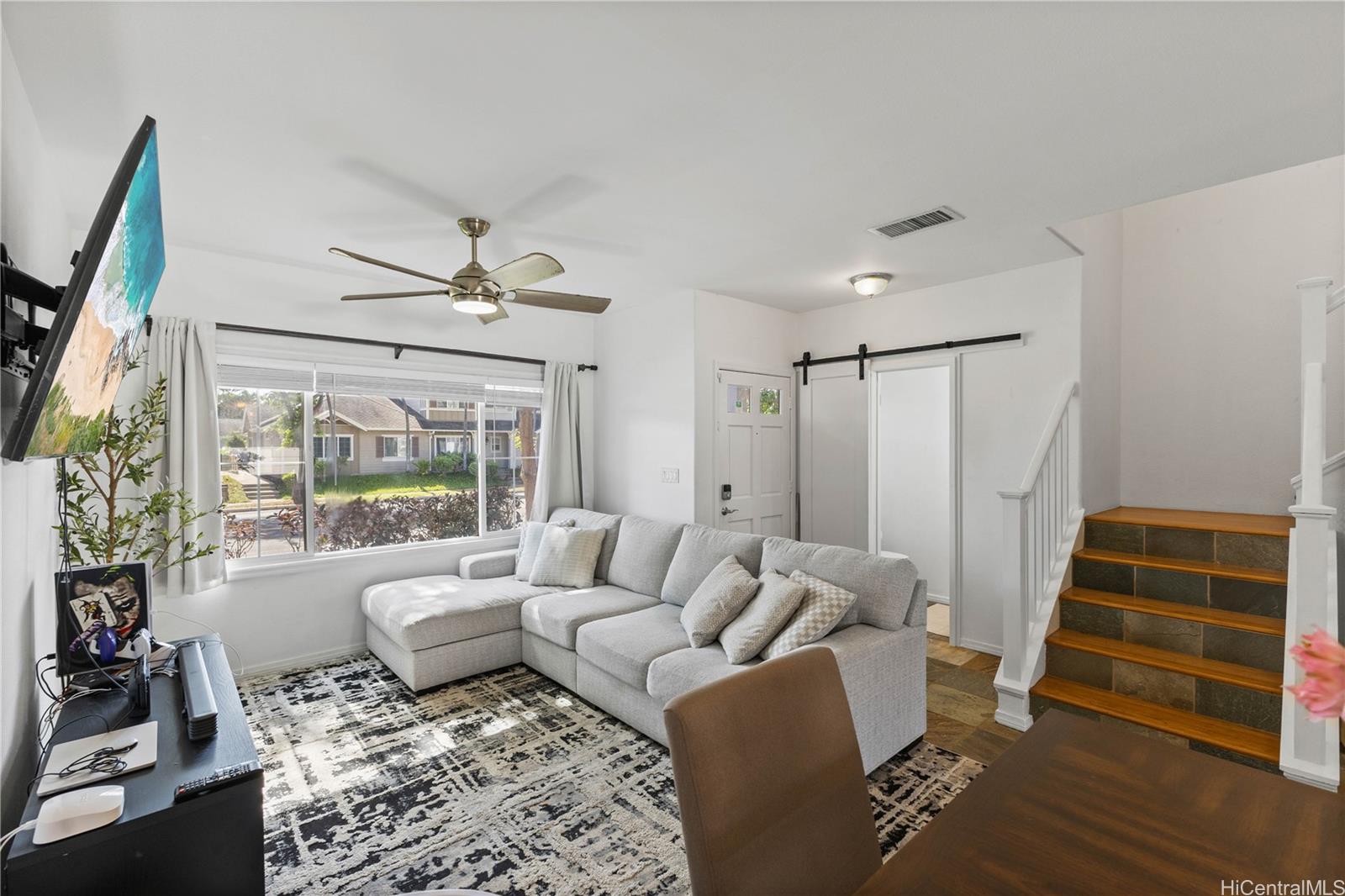 91-1061 Kaileolea Drive  Unit 2C5