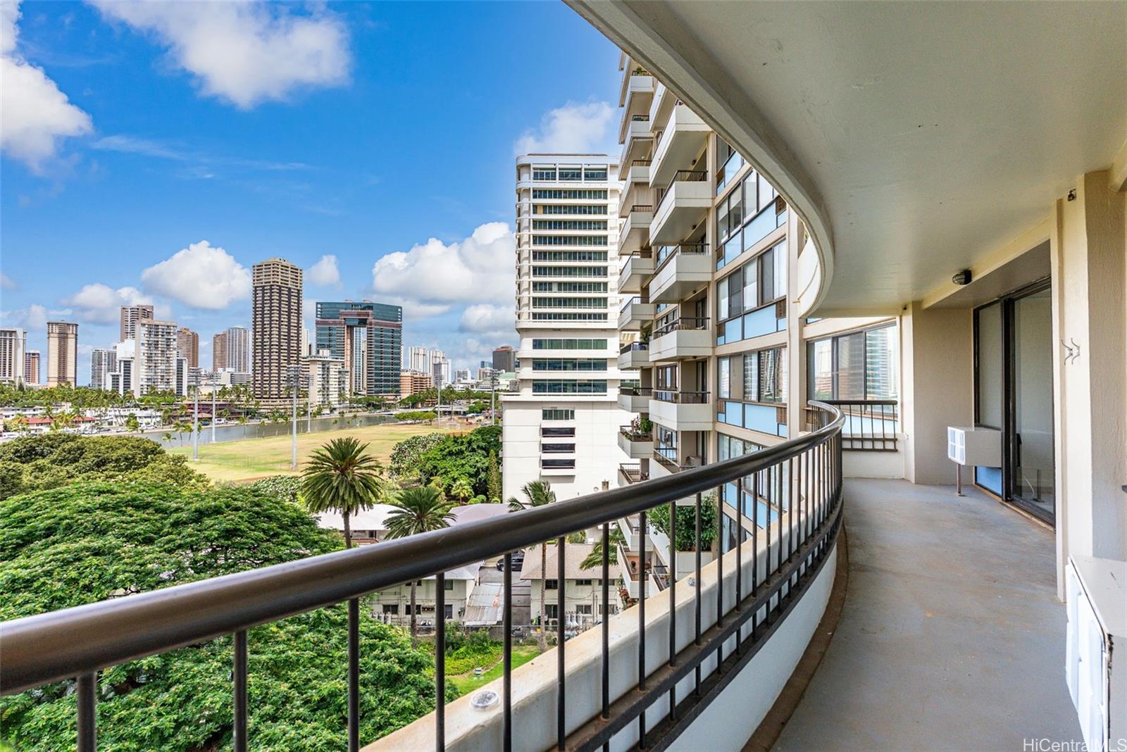 2333 Kapiolani Boulevard  Unit 814