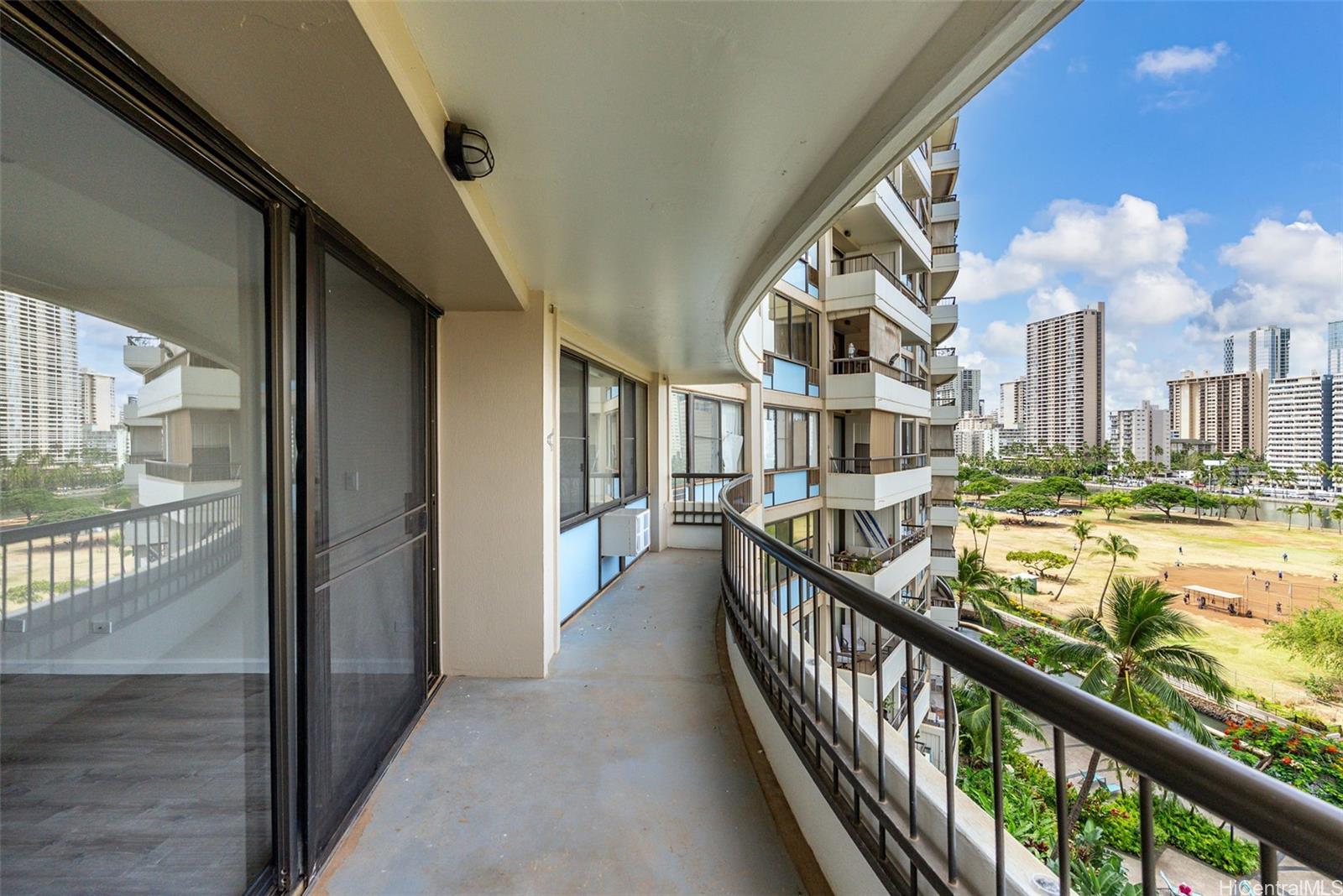 2333 Kapiolani Boulevard  Unit 814