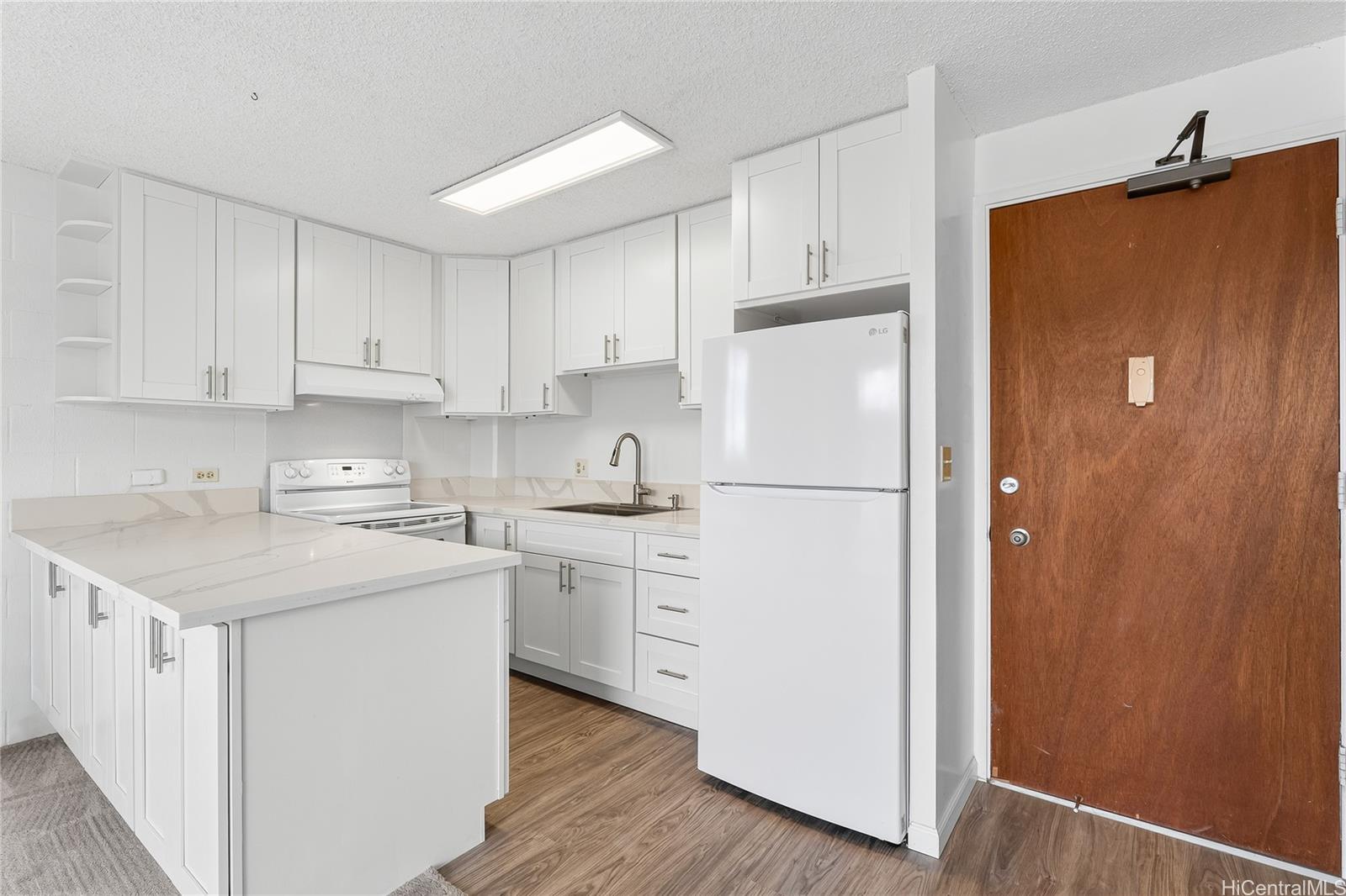 737 Olokele Avenue 1106