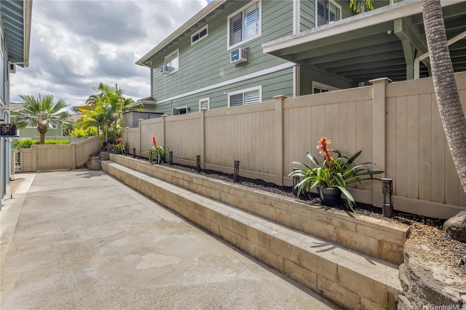 95-1129 Wikao Street  Unit 91