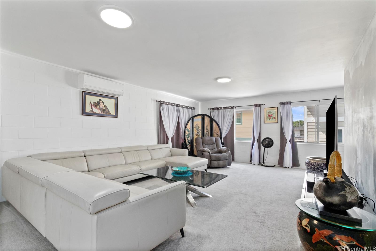 2291 Liliha Street  Unit B