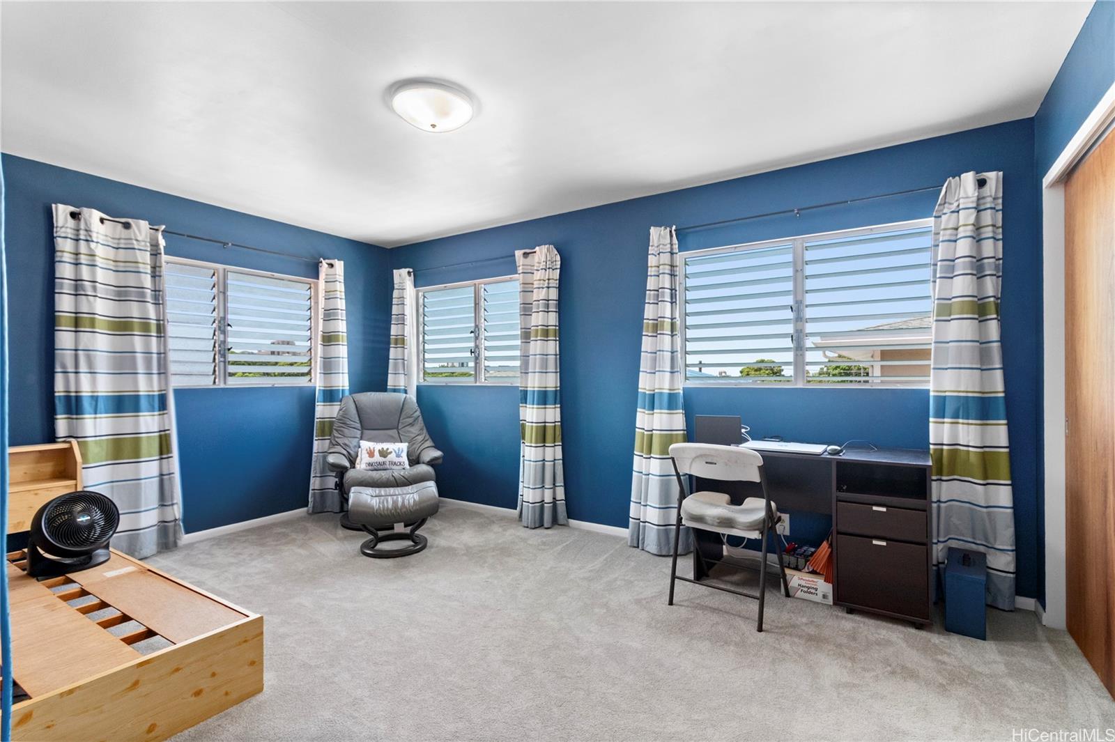 2291 Liliha Street  Unit B