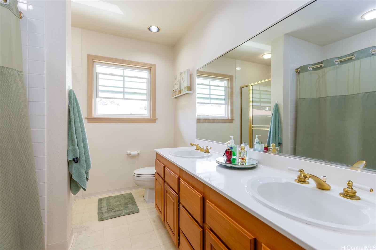 95-1501 Ainamakua Drive  Unit 19