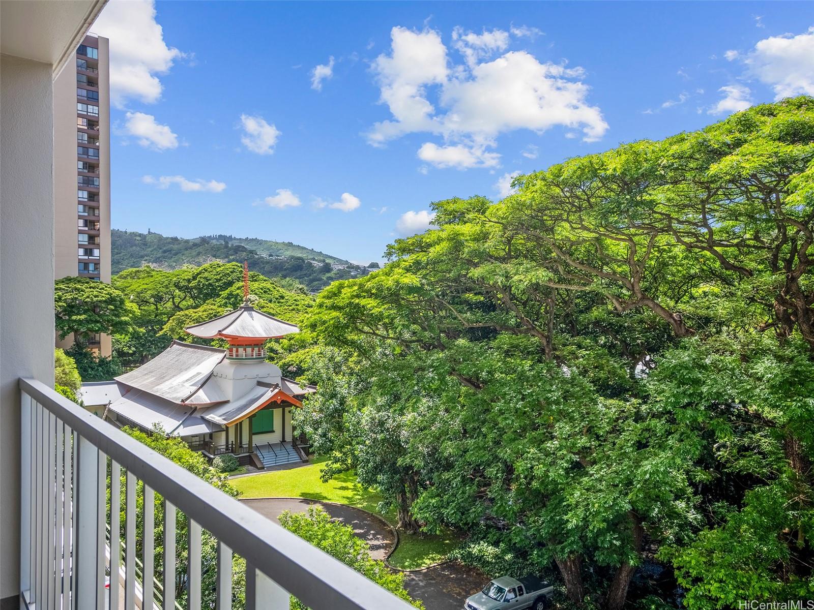 2029 Nuuanu Avenue  Unit 604