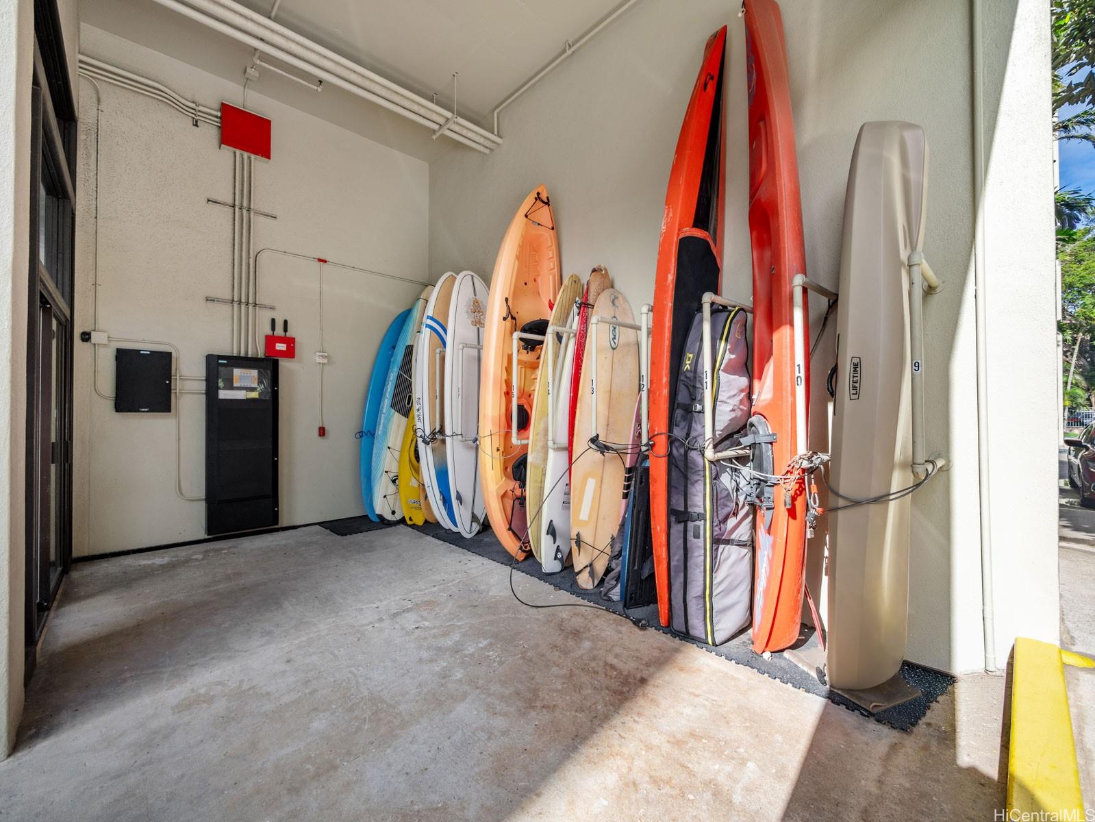 322 Aoloa Street  Unit 810