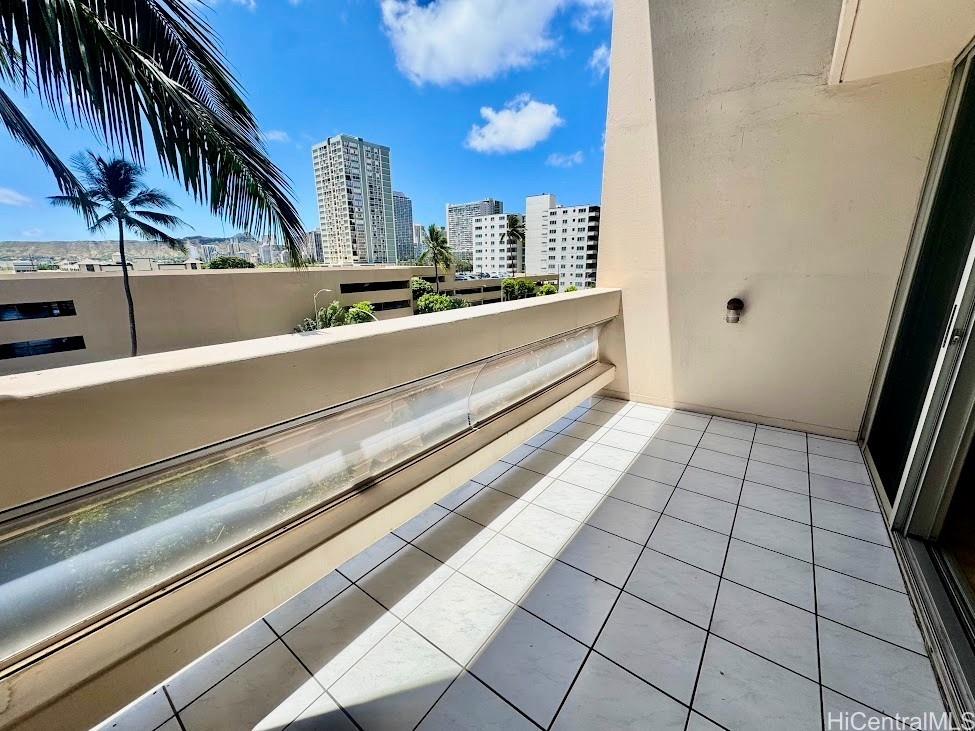 500 University Avenue  Unit 537