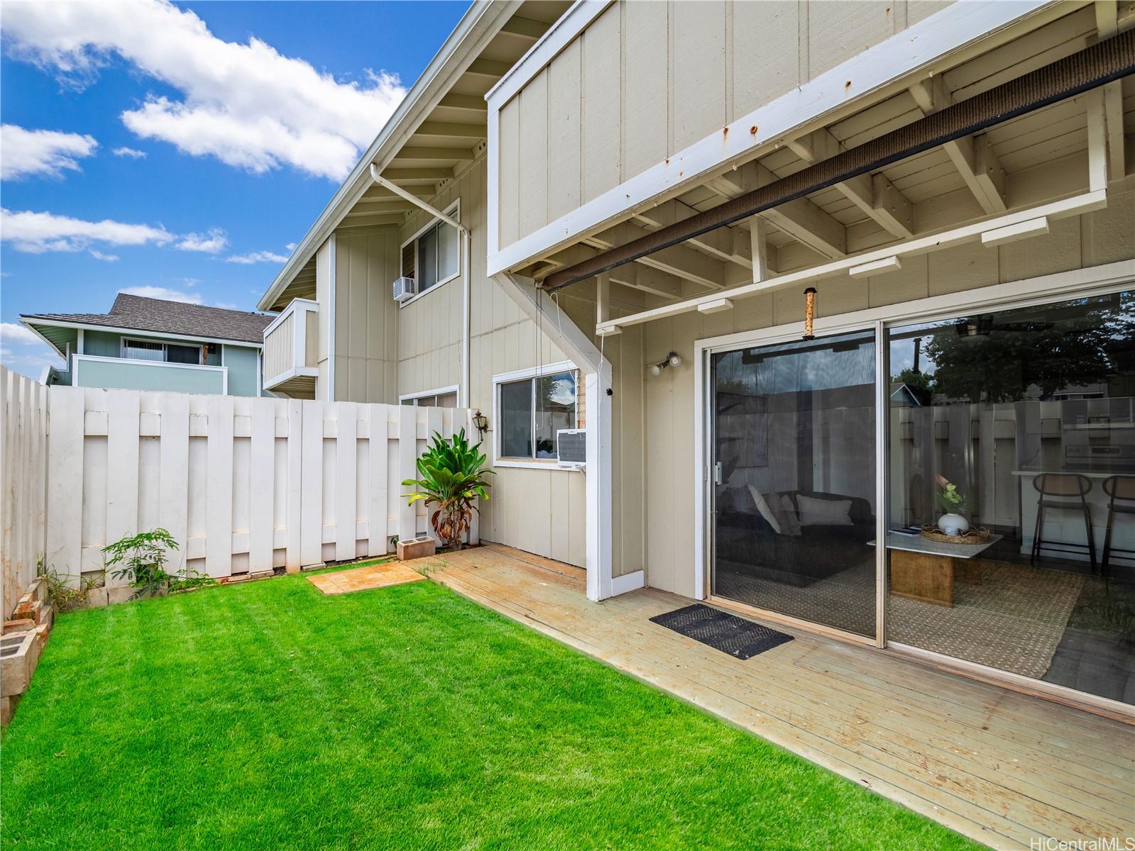 94-749 Paaono Street  Unit E5