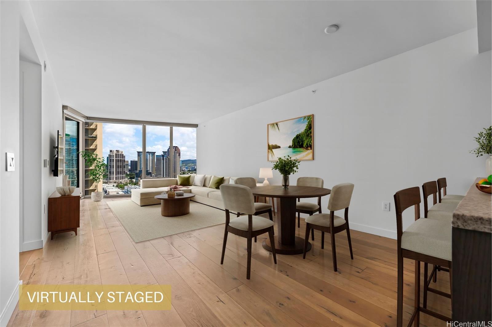 1001 Queen Street 2109