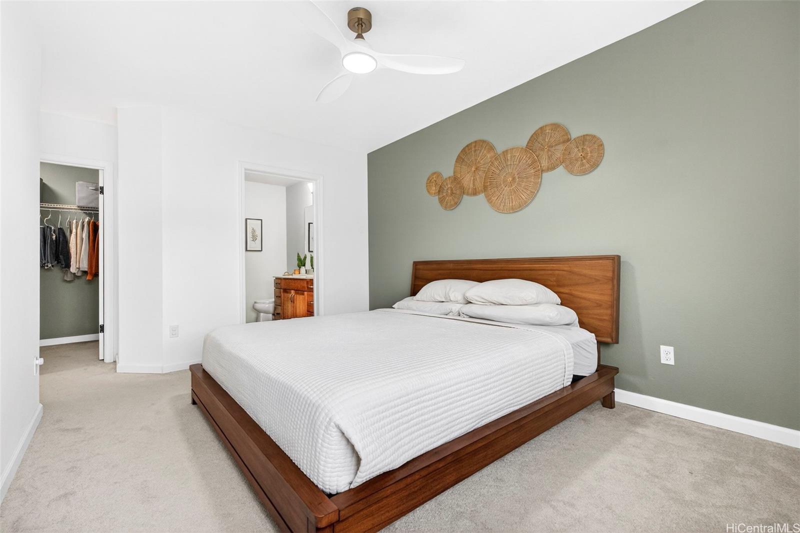 1131 Kakala Street  Unit 1302