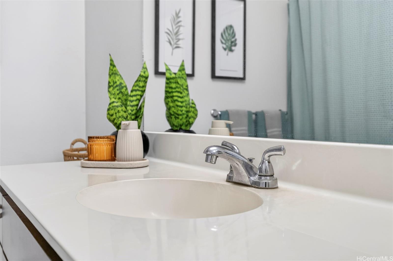 1131 Kakala Street  Unit 1302