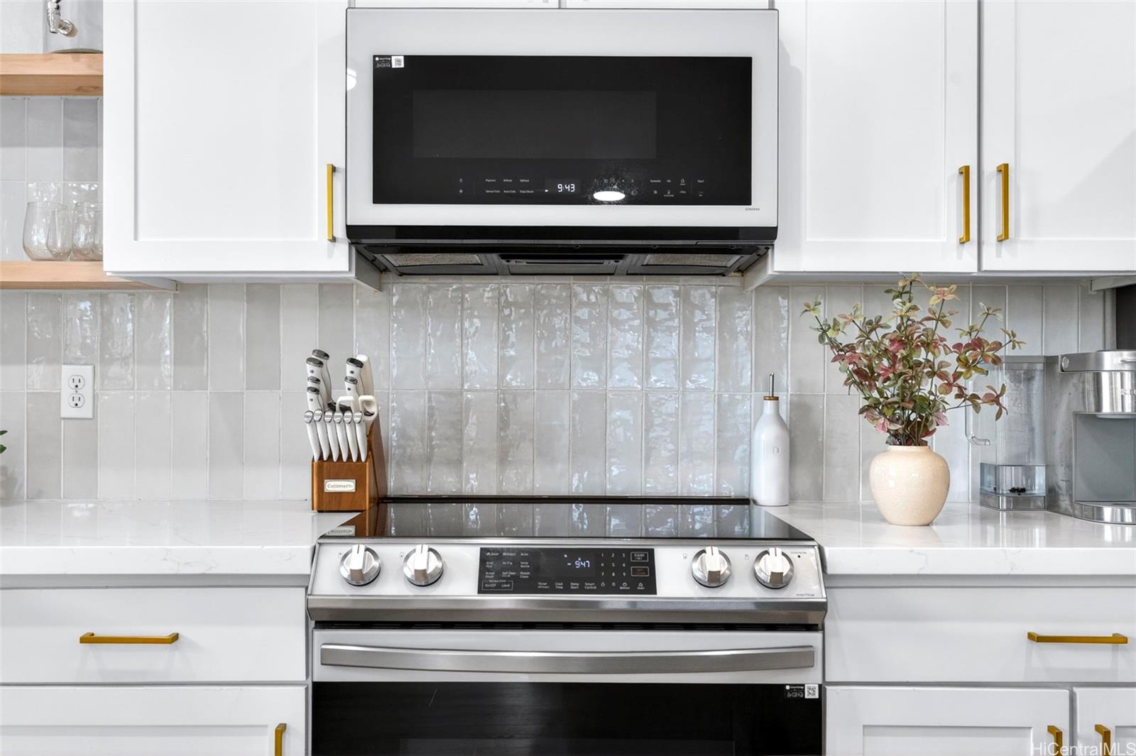1131 Kakala Street  Unit 1302