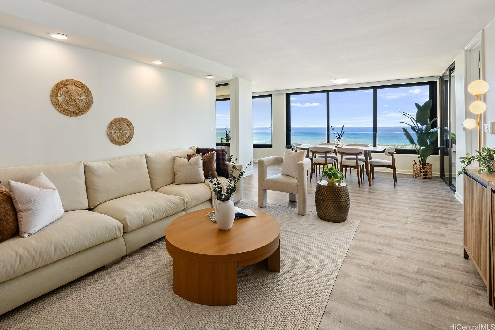 1600 Ala Moana Boulevard 2808