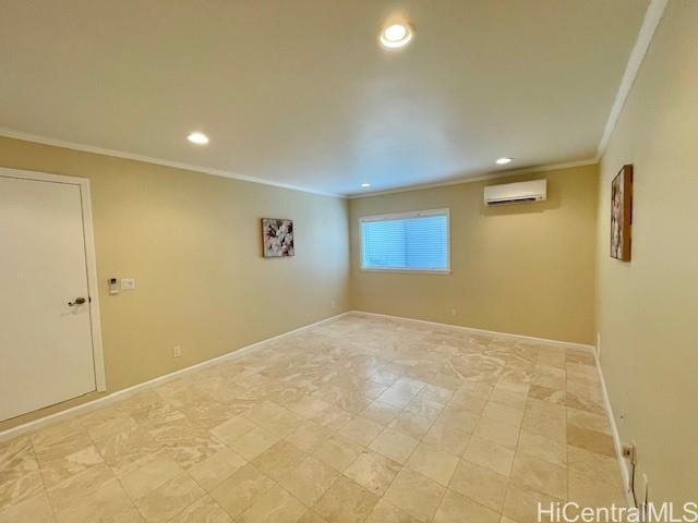 Photo 22 of 25
