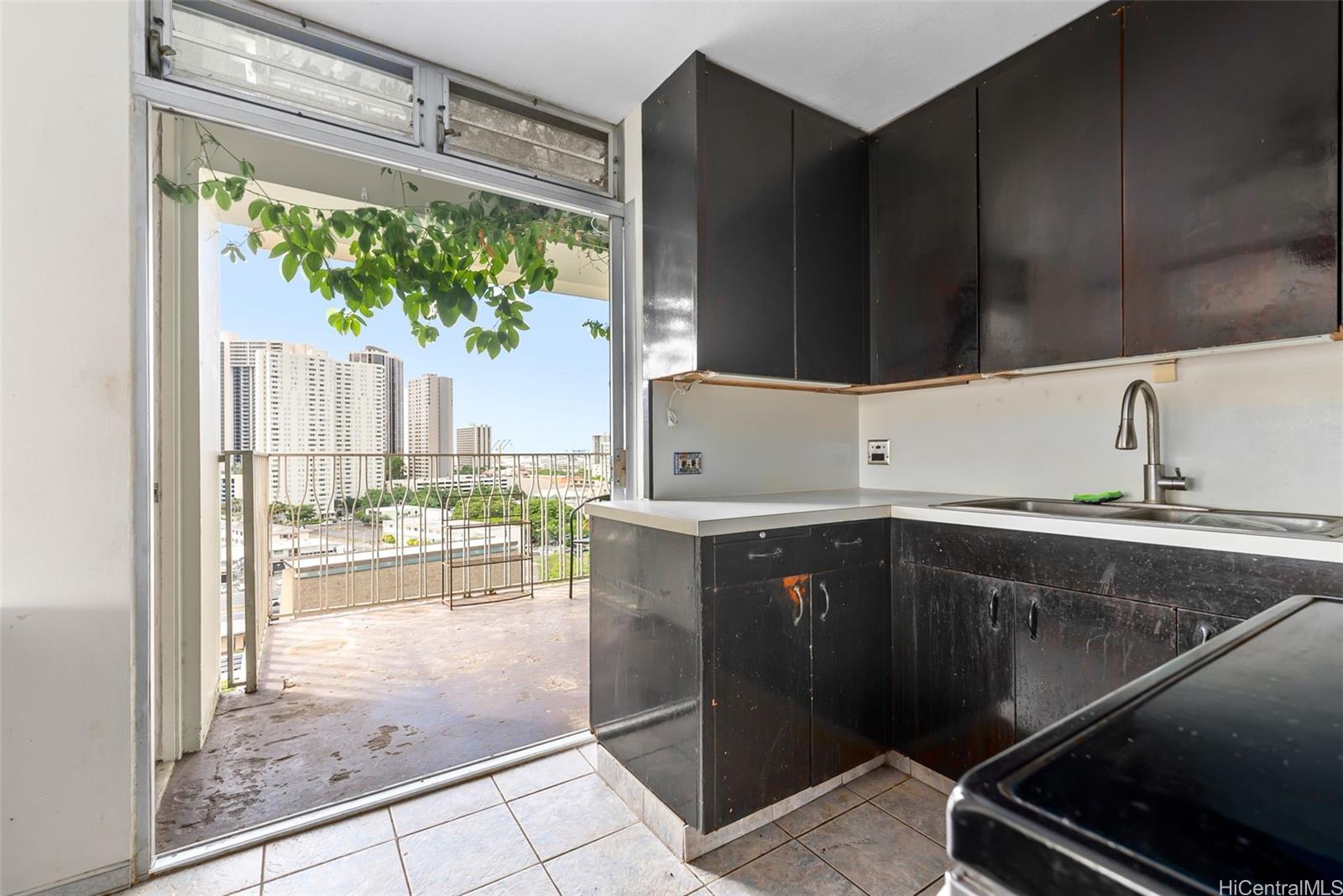1519 Nuuanu Avenue  Unit 947