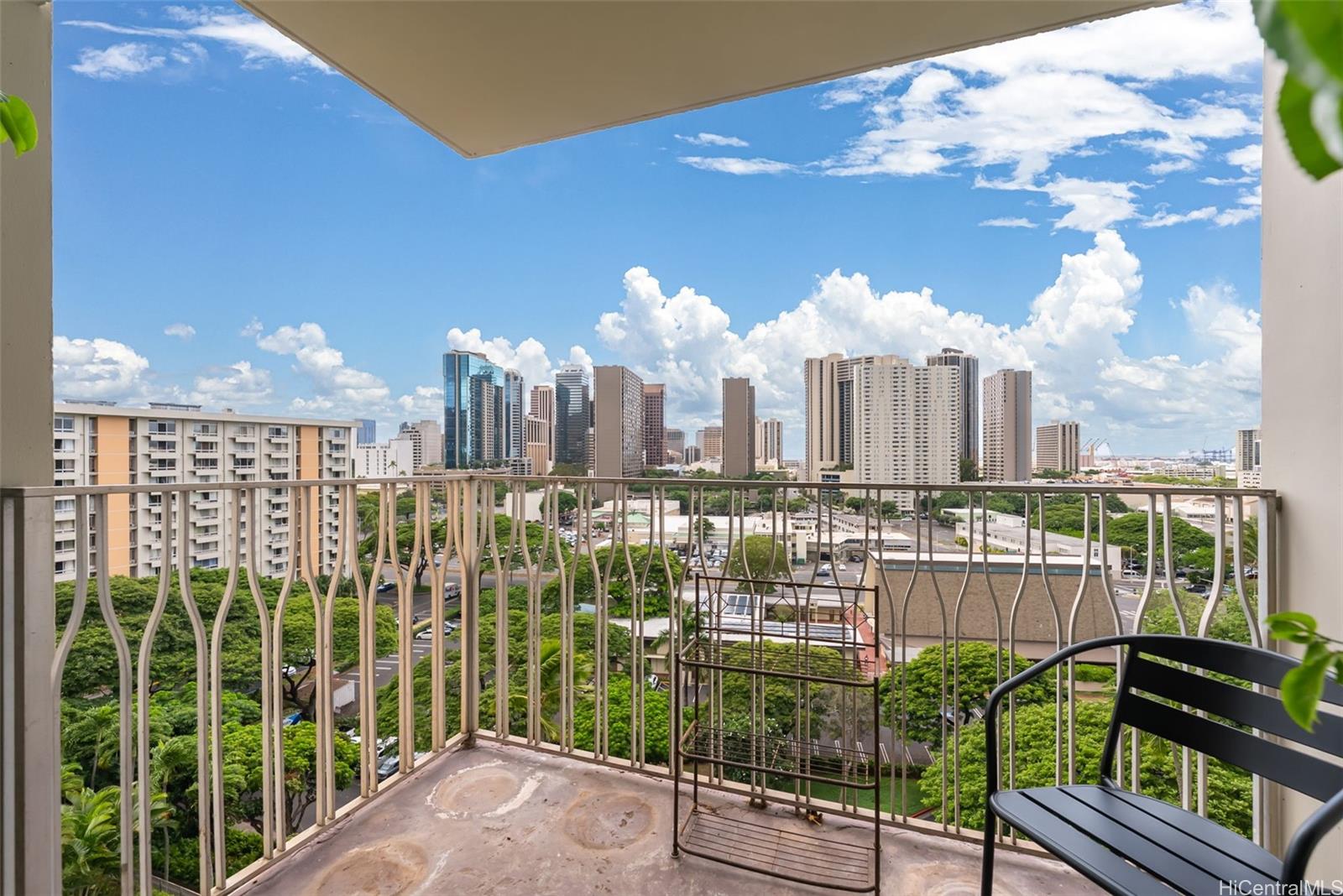 1519 Nuuanu Avenue  Unit 947