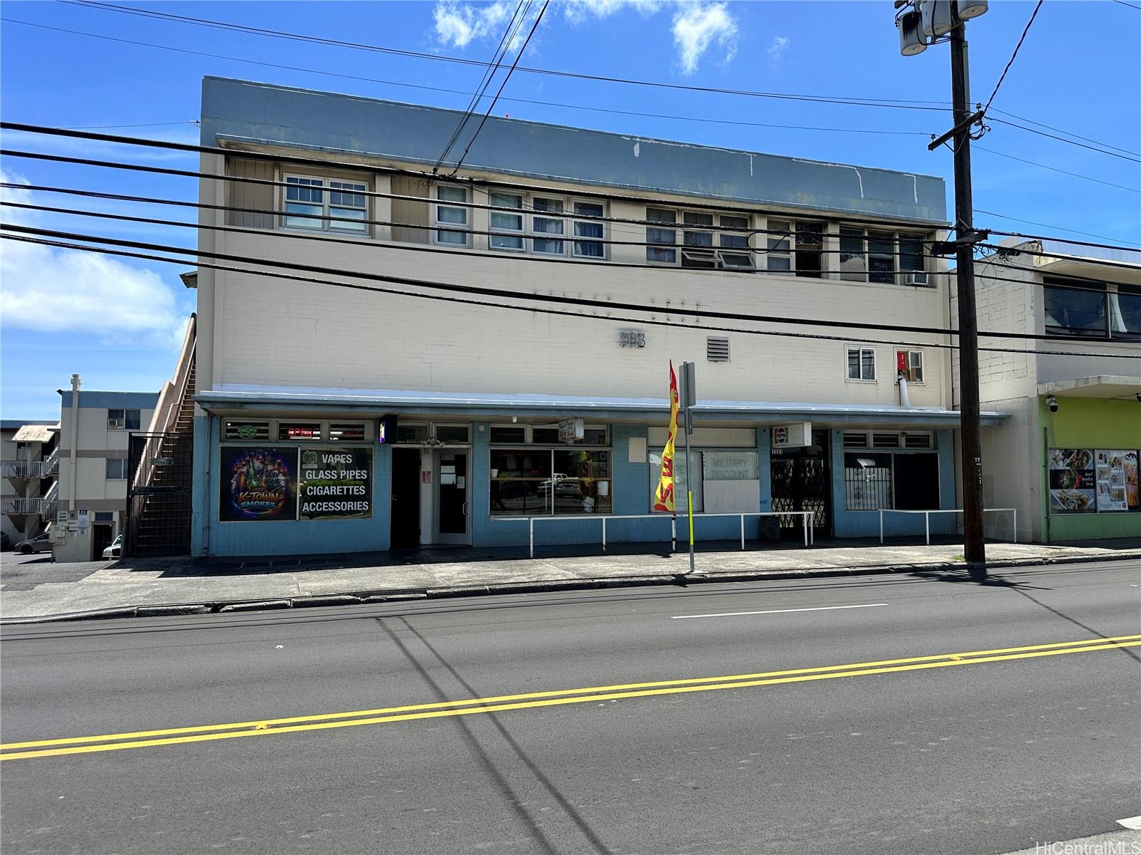 1325 N School Street  Unit A101