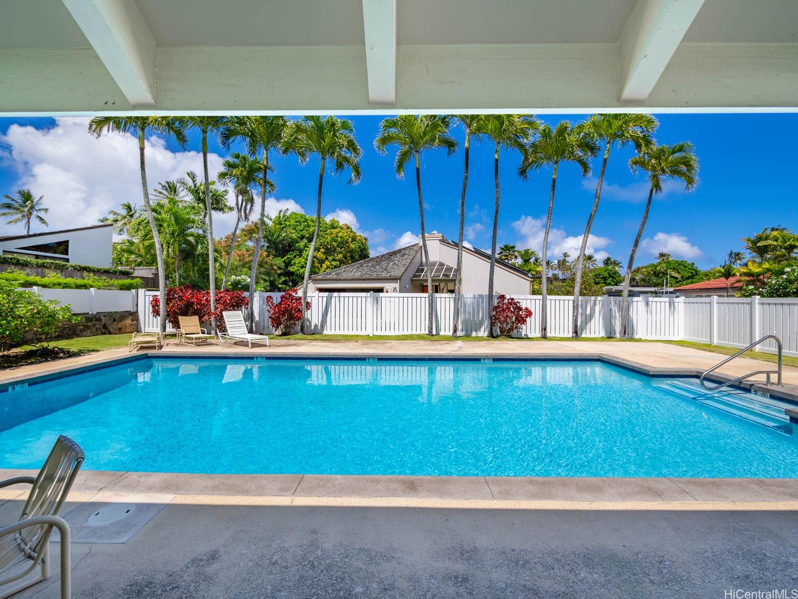 824 N Kalaheo Avenue  Unit A
